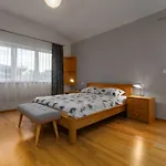 Sandra * Kaštelir